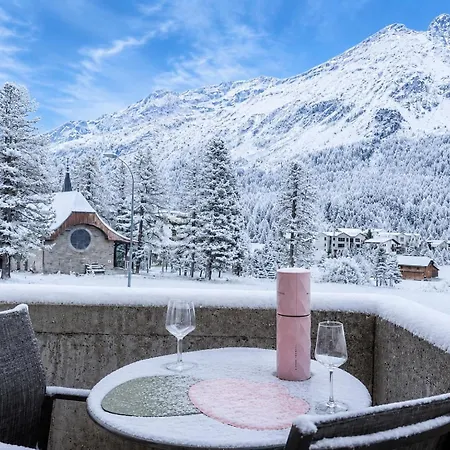 Bijou Alpina Near St Moritz & Sils Apartment Maloja